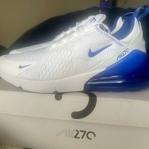 Nike Air Max 270 

White/Blue

Size 9

Worn once